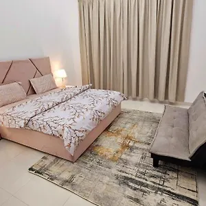 Deluxe Villa Rooms For Families Or Couples Or Ladies Homestay Dubai